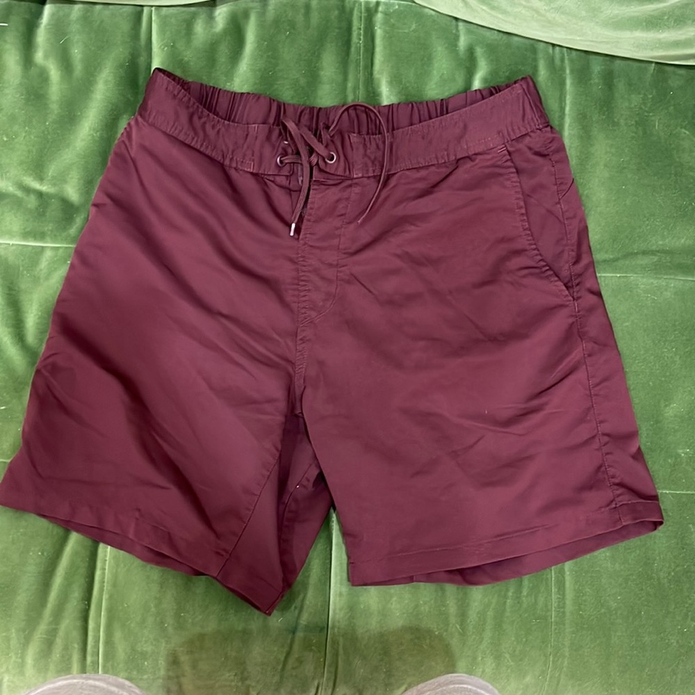 Men’s Ten Thousand shorts (maroon)